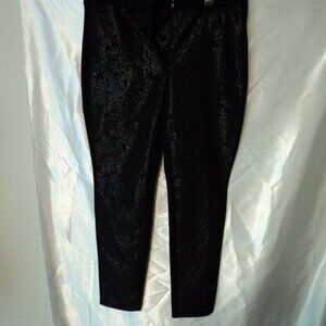 Women's Black 'The Skinny' Pant - Patterned Front